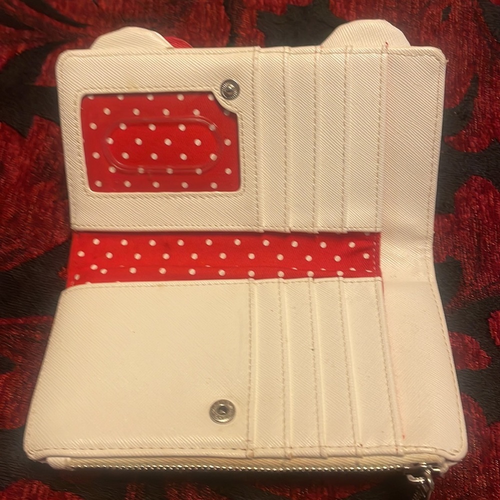 Wallet - Picture 3 of 7